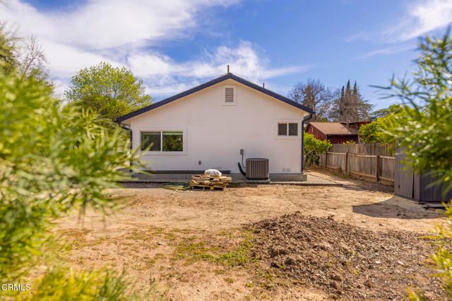 171 S Pueblo Avenue, Ojai, CA 93023