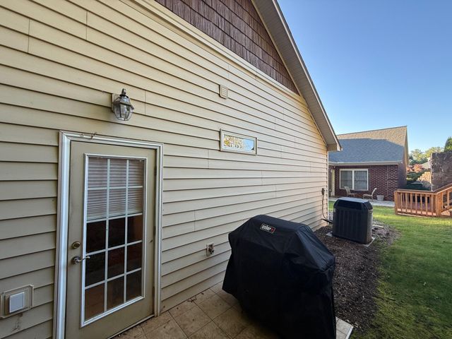 80 Stoney Mill RD, Rocky Mount, VA 24151