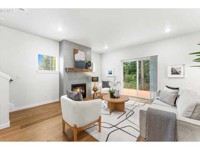 6315 Se Chloe Rose Way, Milwaukie, OR 97267