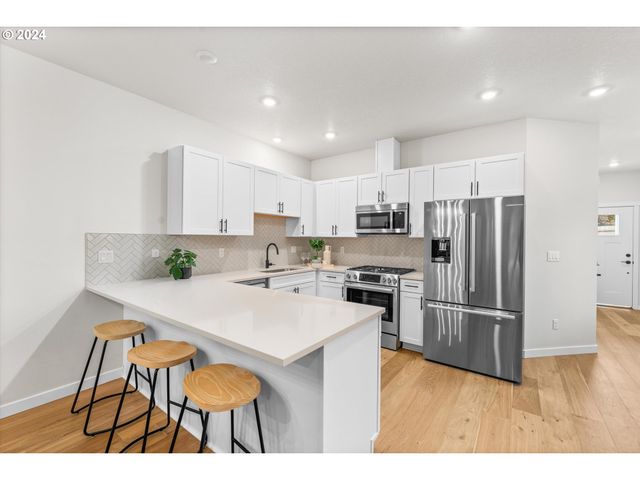 6315 Se Chloe Rose Way, Milwaukie, OR 97267