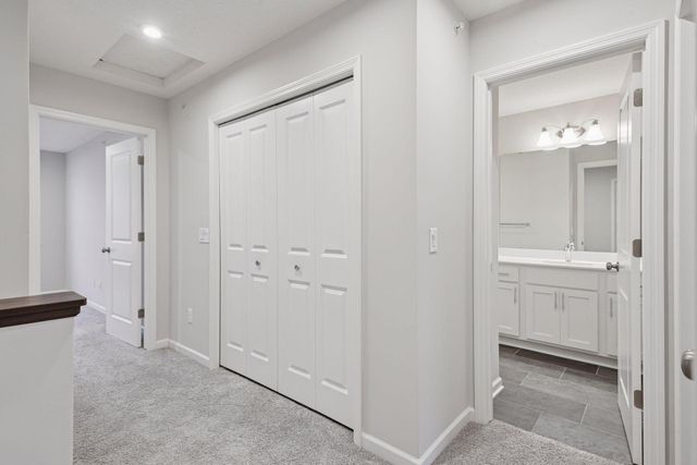 7685 Anthony Point, Victoria, MN 55386