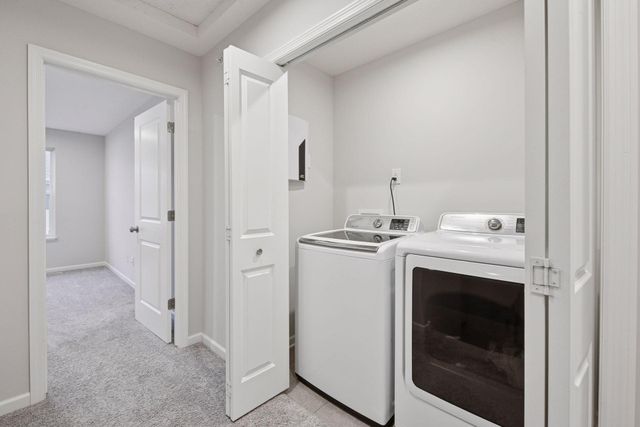 7685 Anthony Point, Victoria, MN 55386