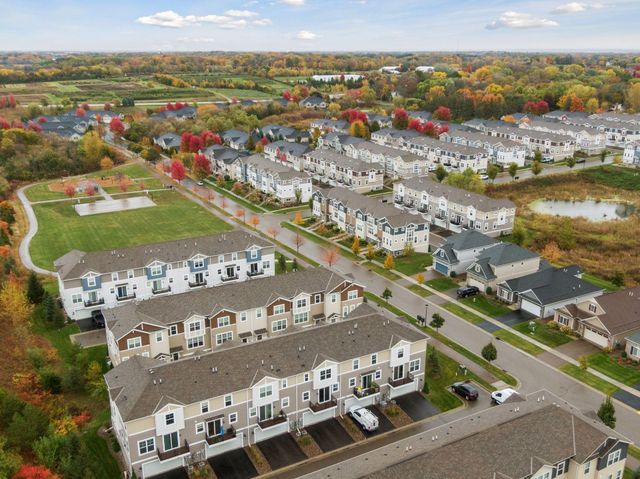 7685 Anthony Point, Victoria, MN 55386