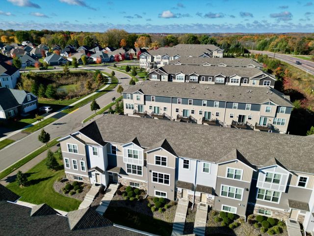 7685 Anthony Point, Victoria, MN 55386