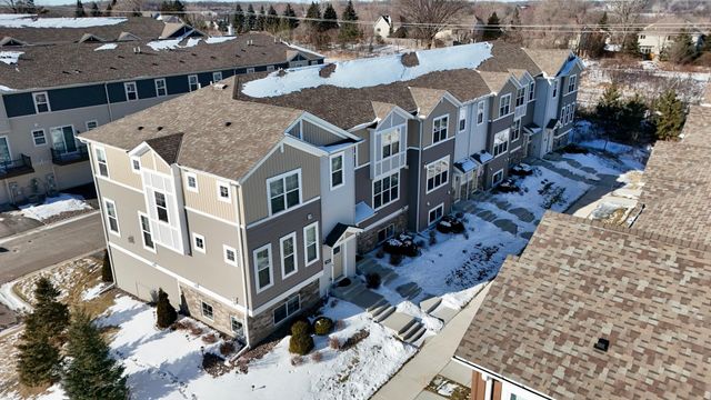 7685 Anthony Point, Victoria, MN 55386