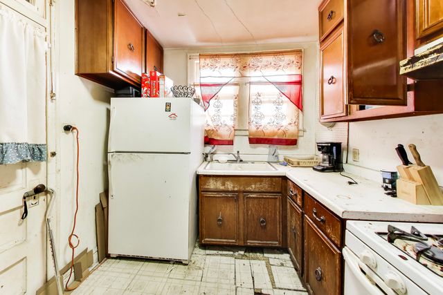 5903 W 16th Street, Cicero, IL 60804