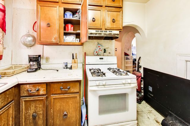 5903 W 16th Street, Cicero, IL 60804
