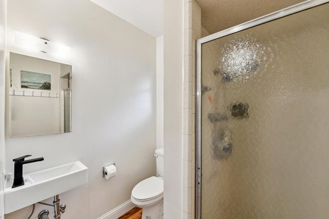 525 Connie St, Lodi, CA 95240