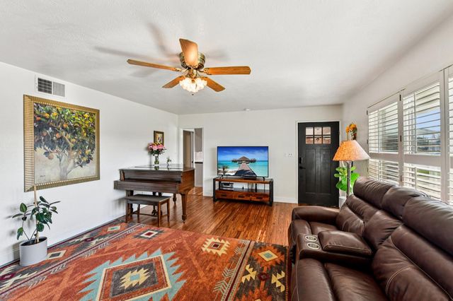 525 Connie St, Lodi, CA 95240