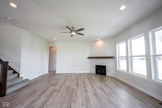 18180 Birdview Court, Westfield, IN 46074