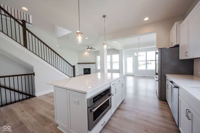 18180 Birdview Court, Westfield, IN 46074