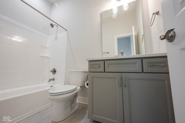 18180 Birdview Court, Westfield, IN 46074