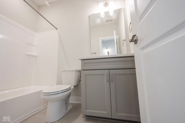 18180 Birdview Court, Westfield, IN 46074
