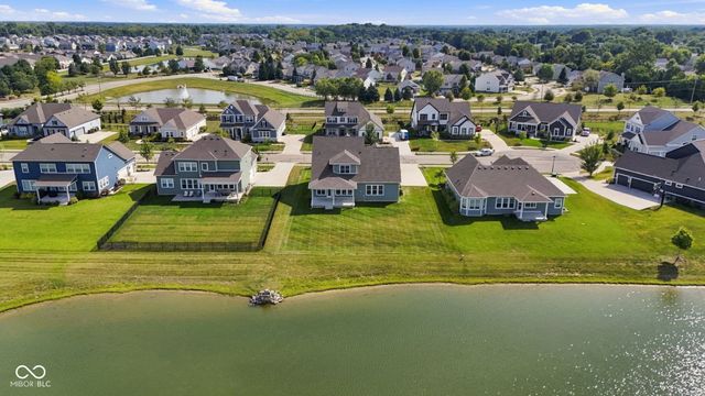 18180 Birdview Court, Westfield, IN 46074