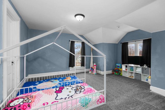 581 20th Avenue, Rock Island, IL 61201