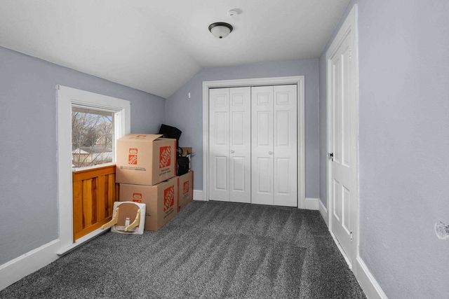 581 20th Avenue, Rock Island, IL 61201