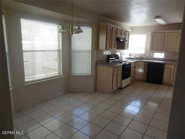 7481 UMBRIA Drive, El Paso, TX 79904