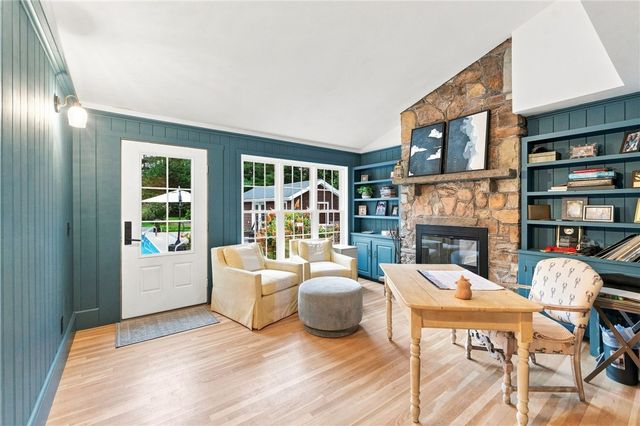 1142 Frenchtown Road, East Greenwich, RI 02818