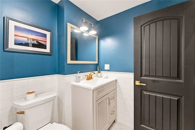 1142 Frenchtown Road, East Greenwich, RI 02818