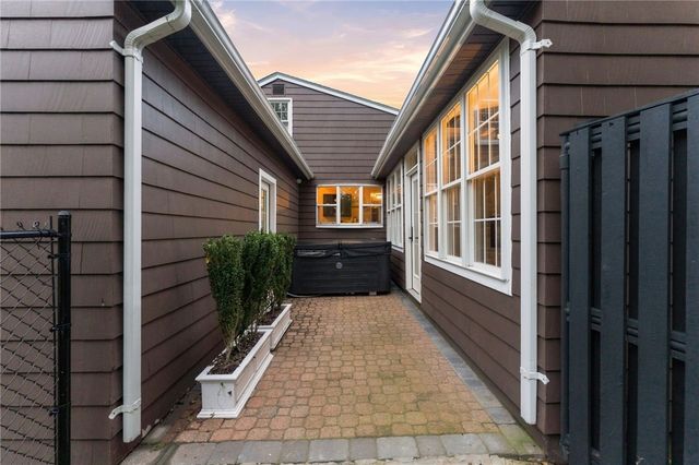 1142 Frenchtown Road, East Greenwich, RI 02818