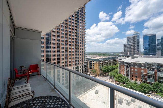 200 Congress Ave 11A, Austin, TX 78701