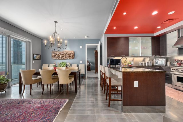 200 Congress Ave 11A, Austin, TX 78701