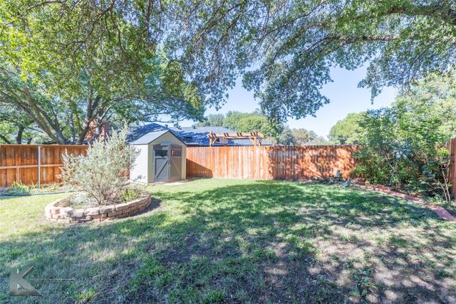 42 Riviera Circle, Abilene, TX 79606