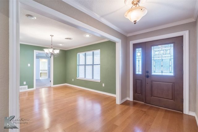 42 Riviera Circle, Abilene, TX 79606