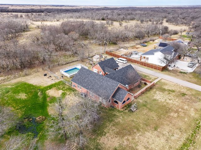 655 Naylor Road, Sherman, TX 75092