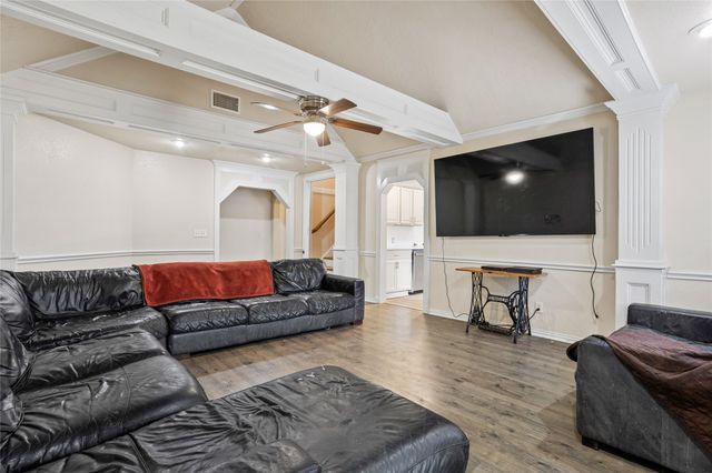 655 Naylor Road, Sherman, TX 75092