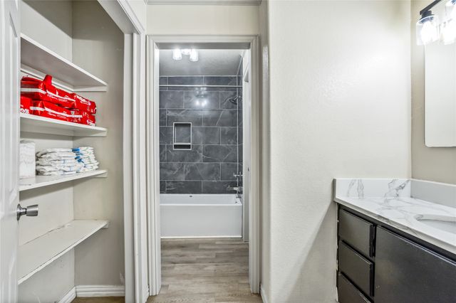 655 Naylor Road, Sherman, TX 75092