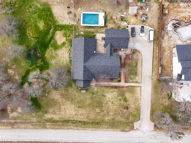 655 Naylor Road, Sherman, TX 75092
