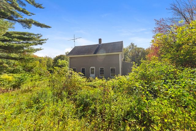 1212 Southbridge Rd, Warren, MA 01083