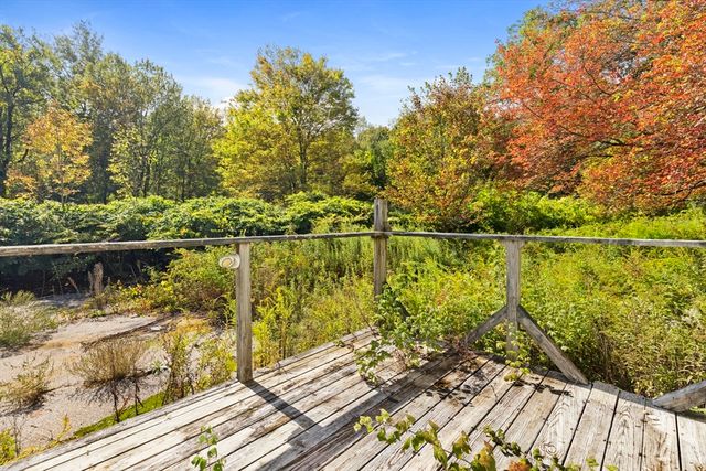 1212 Southbridge Rd, Warren, MA 01083