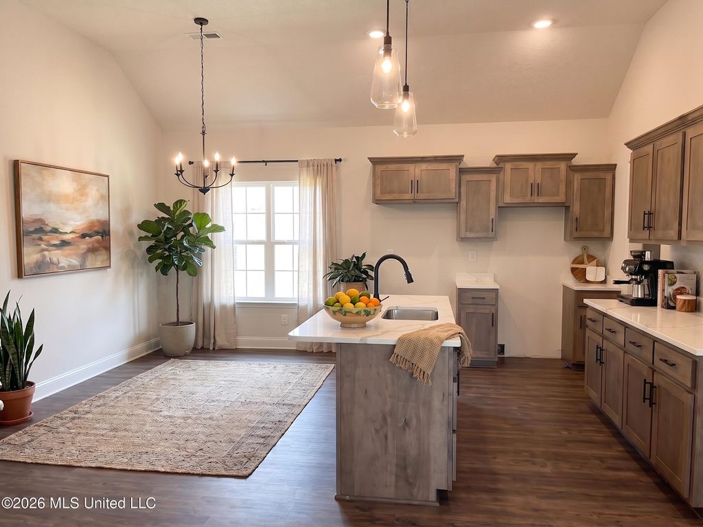 7205 Fairmont Pl Cove, Southaven, MS 38671 — photo 2
