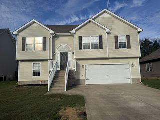 1248 Morstead Dr, Clarksville, TN 37042
