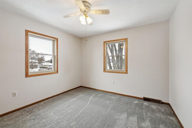 295 Corene Avenue, Waukee, IA 50263