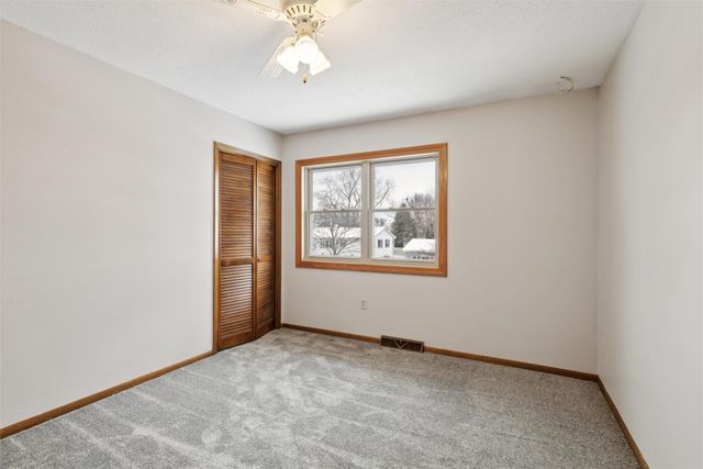 295 Corene Avenue, Waukee, IA 50263