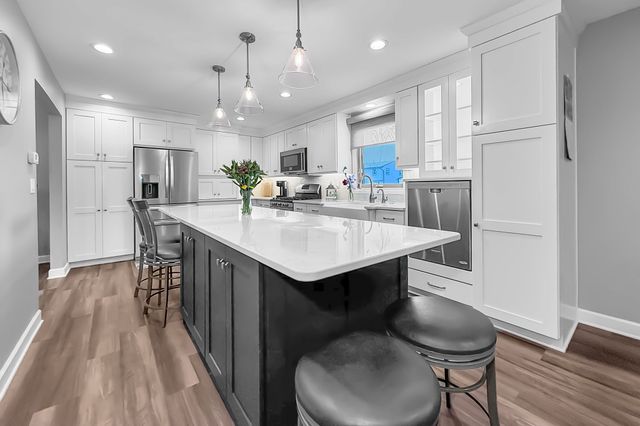 295 Corene Avenue, Waukee, IA 50263