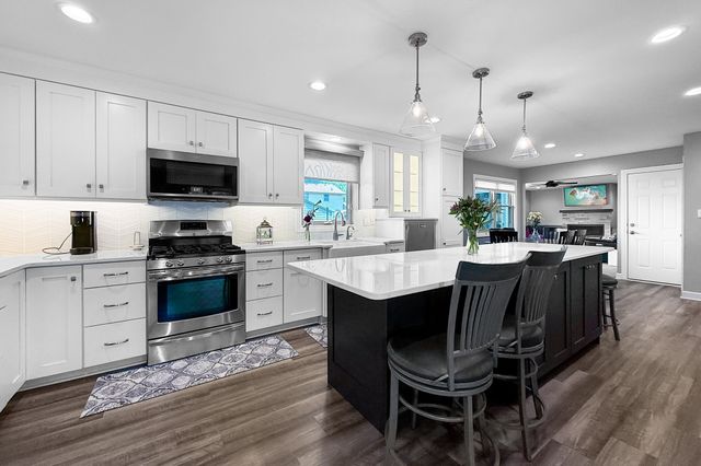 295 Corene Avenue, Waukee, IA 50263