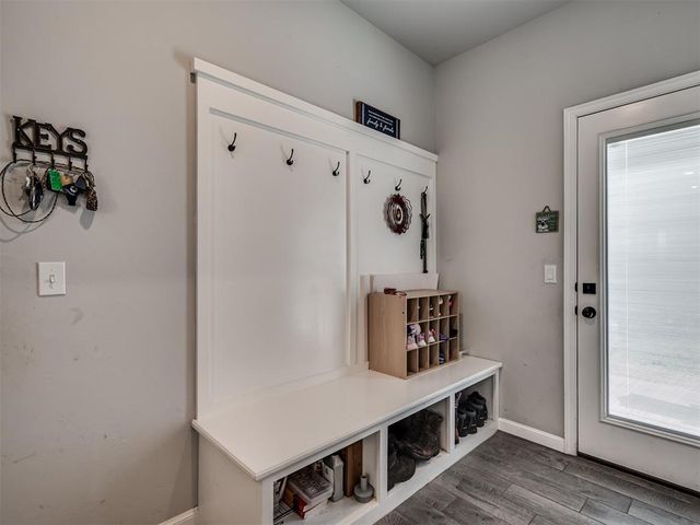 1920 Bellatona Boulevard, Norman, OK 73071