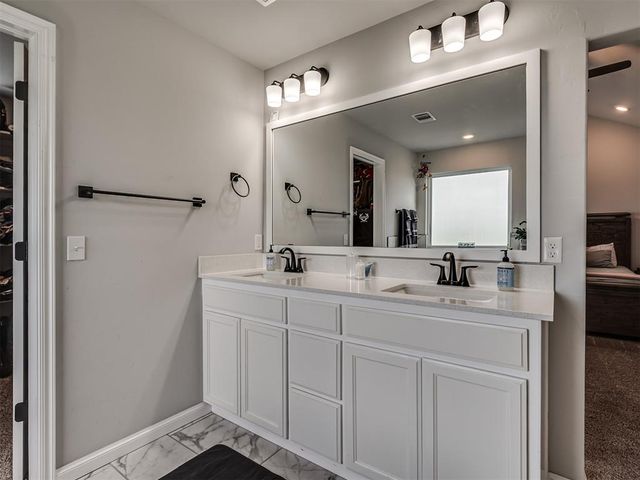 1920 Bellatona Boulevard, Norman, OK 73071