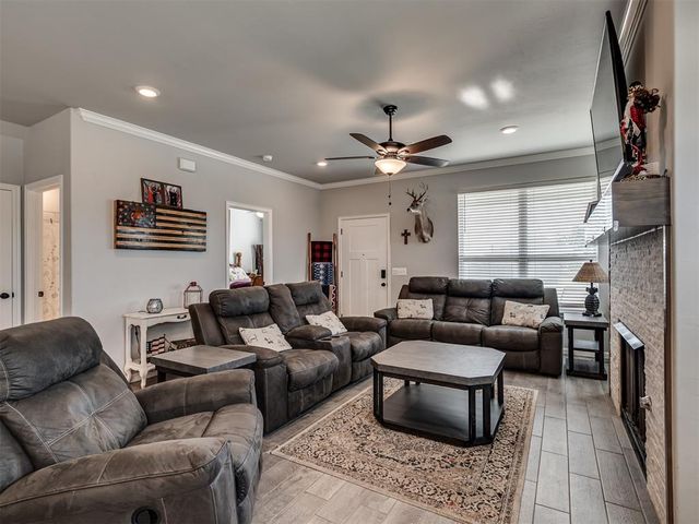1920 Bellatona Boulevard, Norman, OK 73071