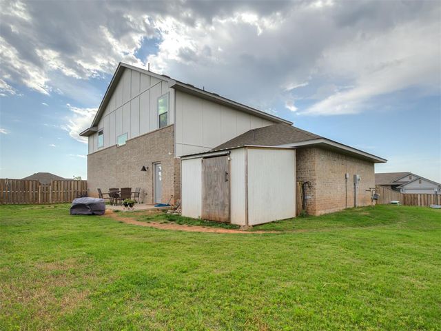 1920 Bellatona Boulevard, Norman, OK 73071