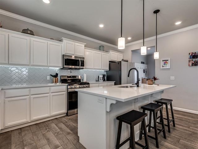 1920 Bellatona Boulevard, Norman, OK 73071