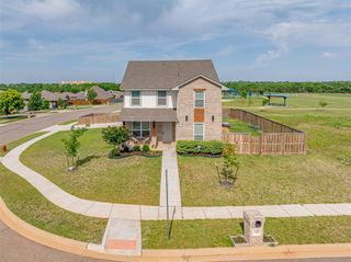 1920 Bellatona Boulevard, Norman, OK 73071
