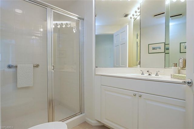 60 Seagate DR 704, Naples, FL 34103