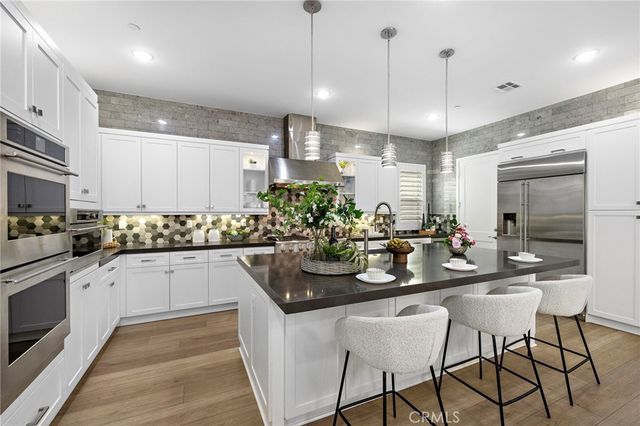 53 Lunar, Irvine, CA 92618