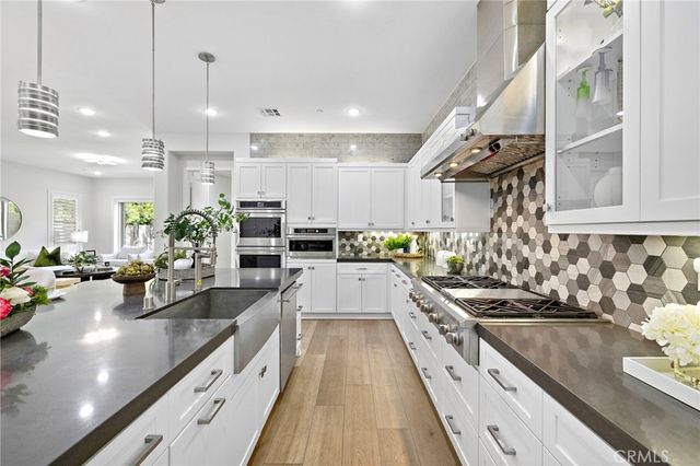 53 Lunar, Irvine, CA 92618