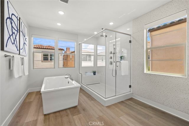 53 Lunar, Irvine, CA 92618